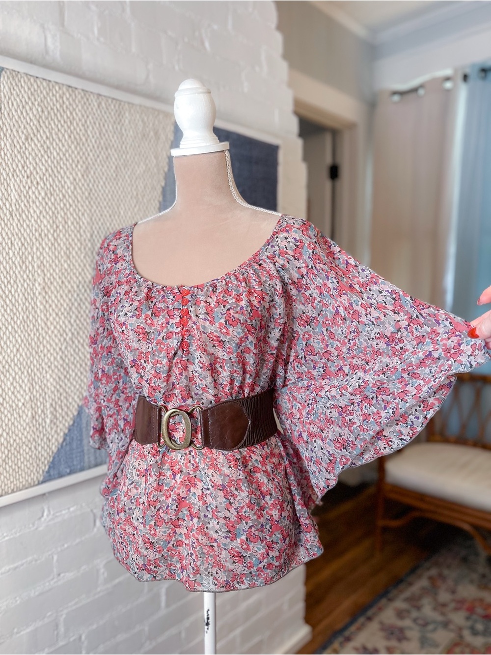 Wet Seal Pink and Blue Micro Floral Print Flowy Blouse